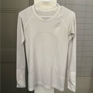 Lululemon swiftly tech long sleeve